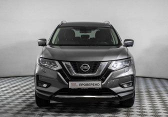 Подержанный автомобиль Nissan X-Trail 2019 года (2 фото)