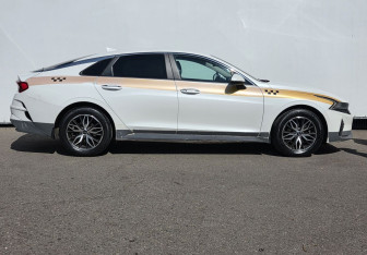Подержанный автомобиль Kia K5 2020 года (4 фото)