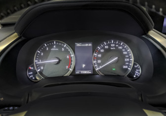 Подержанный автомобиль Lexus RX 2018 года (13 фото)