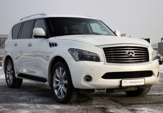 Подержанный автомобиль Infiniti QX80 2014 года (3 фото)