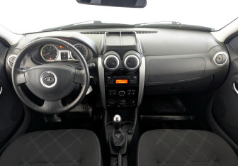 Подержанный автомобиль LADA (ВАЗ) Largus Wagon 2018 года (24 фото)