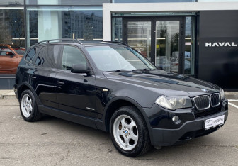 Подержанный автомобиль BMW X3 2009 года (3 фото)