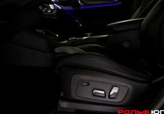 Подержанный автомобиль BMW X3 2018 года (17 фото)