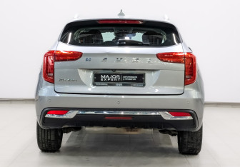 Подержанный автомобиль Haval Jolion 2022 года (6 фото)