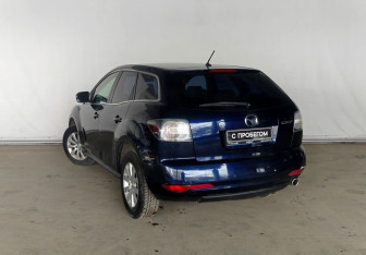 Подержанный автомобиль Mazda CX-7 2011 года (6 фото)
