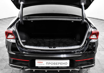 Подержанный автомобиль Kia K5 2021 года (14 фото)