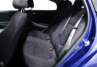 Подержанный автомобиль Hyundai Solaris Sedan 2015 года (11 фото)