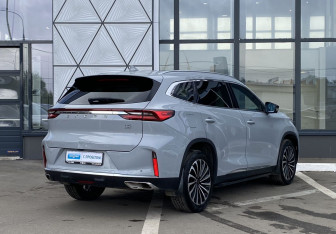 Подержанный автомобиль Exeed TXL 2022 года (5 фото)
