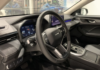 Новый Haval Jolion 2025 (8 фото)