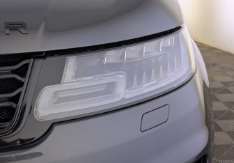 Подержанный автомобиль Land Rover Range Rover Sport 2022 года (17 фото)