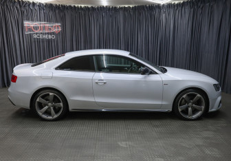 Подержанный автомобиль Audi A5 Coupe 2016 года (4 фото)