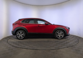 Подержанный автомобиль Mazda CX-30 2021 года (4 фото)