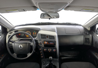 Подержанный автомобиль SsangYong Kyron 2014 года (14 фото)