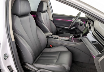 Подержанный автомобиль Omoda S5 2024 года (23 фото)