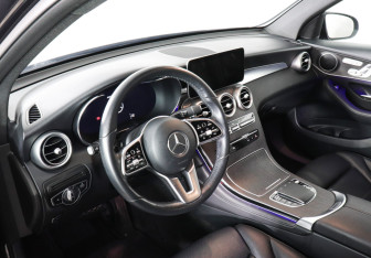 Подержанный автомобиль Mercedes-Benz GLC Coupe 2019 года (11 фото)