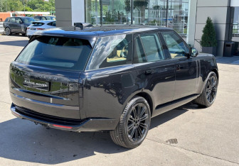 Новый Land Rover Range Rover 2025 (9 фото)