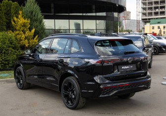Подержанный автомобиль Volkswagen Tiguan 2026 года (5 фото)