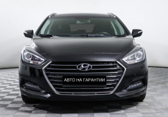 Подержанный автомобиль Hyundai i40 Wagon 2015 года (2 фото)