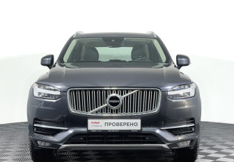 Подержанный автомобиль Volvo XC90 2016 года (2 фото)