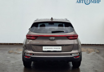 Подержанный автомобиль Kia Sportage 2020 года (6 фото)