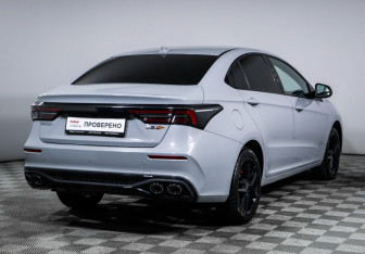 Подержанный автомобиль Omoda S5 GT 2023 года (5 фото)