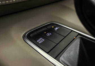 Подержанный автомобиль Cadillac Escalade Suv 2021 года (17 фото)