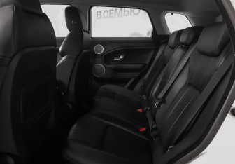 Подержанный автомобиль Land Rover Range Rover Evoque 2017 года (10 фото)