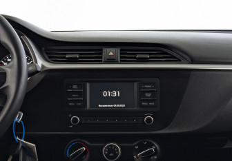 Подержанный автомобиль Kia Rio Hatchback 2022 года (24 фото)