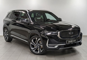 Подержанный автомобиль Geely Monjaro 2023 года (3 фото)