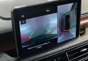 Подержанный автомобиль Lincoln Aviator 2020 года (19 фото)