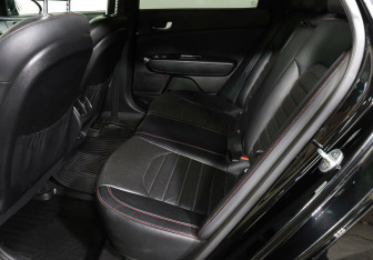 Подержанный автомобиль Kia Optima Sedan 2020 года (19 фото)