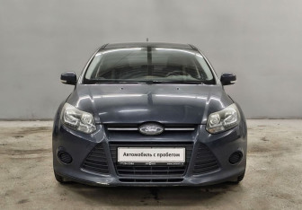 Подержанный автомобиль Ford Focus Hatchback 2011 года (2 фото)