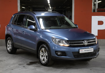 Подержанный автомобиль Volkswagen Tiguan 2011 года (3 фото)