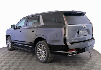 Подержанный автомобиль Cadillac Escalade Suv 2021 года (7 фото)