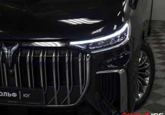 Подержанный автомобиль Voyah Dream 2023 года (31 фото)