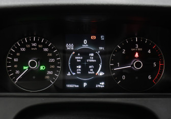 Подержанный автомобиль Land Rover Range Rover Velar 2020 года (13 фото)