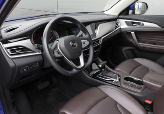 Подержанный автомобиль Changan CS35PLUS 2022 года (16 фото)
