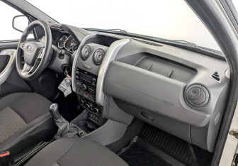 Подержанный автомобиль LADA (ВАЗ) Largus Wagon 2021 года (11 фото)