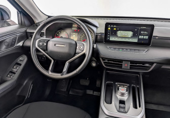 Подержанный автомобиль Haval Jolion 2024 года (26 фото)