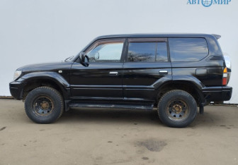 Подержанный автомобиль Toyota Land Cruiser Prado 1997 года (5 фото)