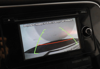 Подержанный автомобиль Mitsubishi Outlander 2013 года (13 фото)