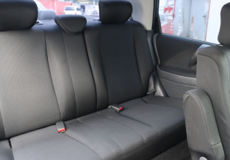 Подержанный автомобиль Suzuki Liana Sedan 2006 года (20 фото)