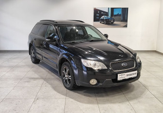 Подержанный автомобиль Subaru Outback Wagon 2007 года (3 фото)