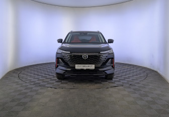Подержанный автомобиль Changan UNI-S 2024 года (2 фото)