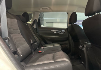 Подержанный автомобиль Nissan X-Trail 2020 года (10 фото)