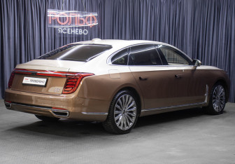 Подержанный автомобиль Hongqi H9 2023 года (5 фото)
