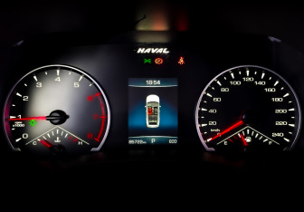 Подержанный автомобиль Haval Jolion 2023 года (13 фото)