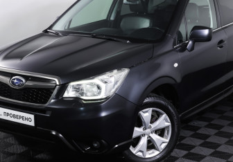 Подержанный автомобиль Subaru Forester Suv 2013 года (22 фото)
