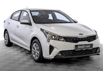 Подержанный автомобиль Kia Rio Sedan 2021 года (3 фото)
