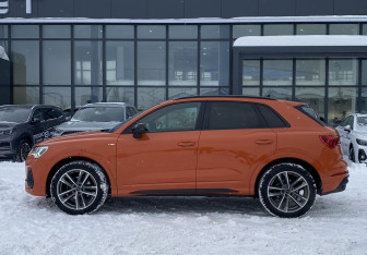 Подержанный автомобиль Audi Q3 2020 года (4 фото)